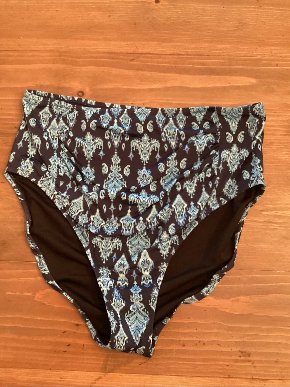 GARNET HILL SIZE 12 HIGH WAISTED RUCHED BIKINI BOTTOM